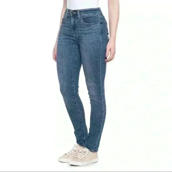 Levi's 721 High-Rise Skinny Jeans Size 25 NWT - Picture 1 of 9